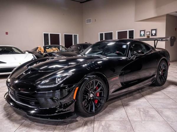 Used 2016 Dodge Viper ACR Extreme Aero Coupe for sale Sold at Chicago Motor Cars in West Chicago IL 60185 3
