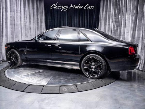 Used 2015 Rolls-Royce Ghost Sedan for sale Sold at Chicago Motor Cars in West Chicago IL 60185 3