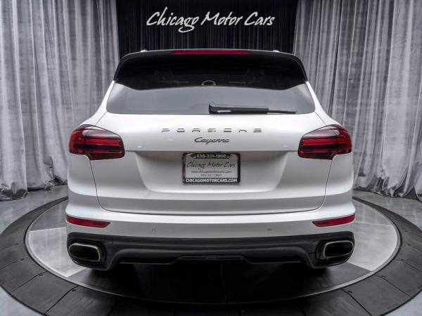 Used 2016 Porsche Cayenne SUV AWD **MSRP $75,775** for sale Sold at Chicago Motor Cars in West Chicago IL 60185 4