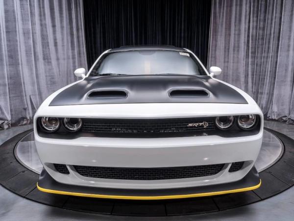 Used-2019-Dodge-Challenger-SRT-Hellcat-Redeye-ONLY-9-MILES