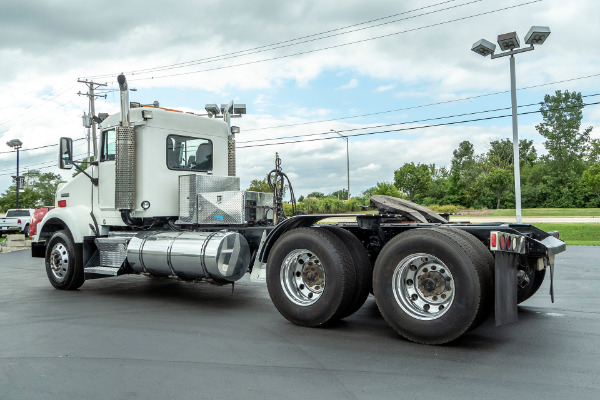 Used-2004-Kenworth-T800-DAY-CAB-Truck-Tractor-C15-Engine