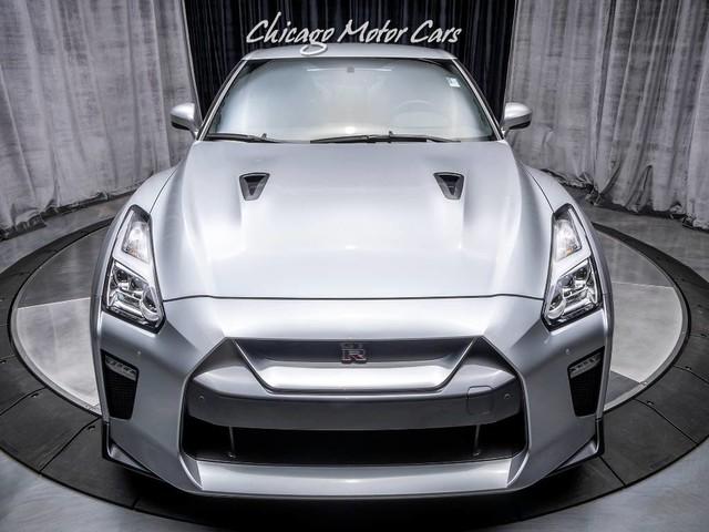 Used-2018-Nissan-GT-R-Premium-Coupe-HIGH-MSRP-RARE-PREMIUM-INTERIOR