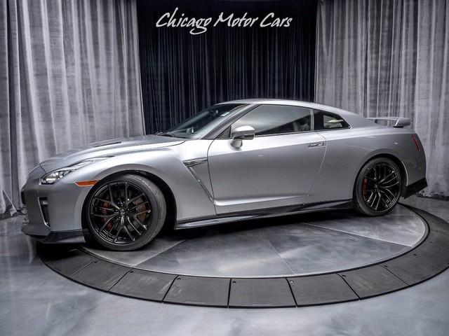 Used 2018 Nissan GT-R Premium Coupe HIGH MSRP! RARE PREMIUM INTERIOR! for sale Sold at Chicago Motor Cars in West Chicago IL 60185 1