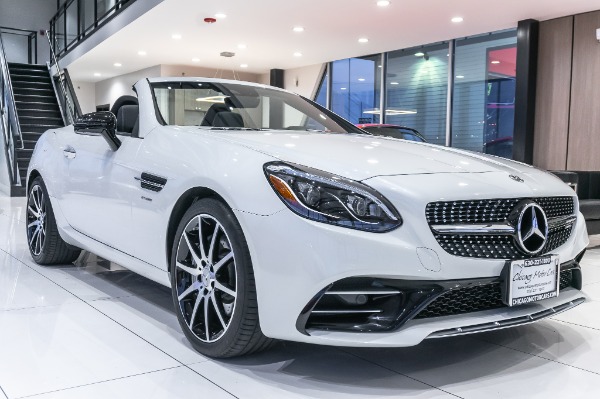 Used-2018-Mercedes-Benz-SLC43-AMG-Convertible-Pano-Roof