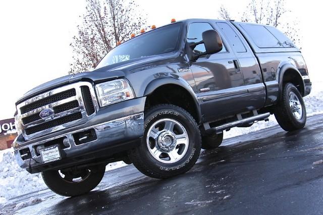 New-2005-Ford-Super-Duty-F-250-Lariat