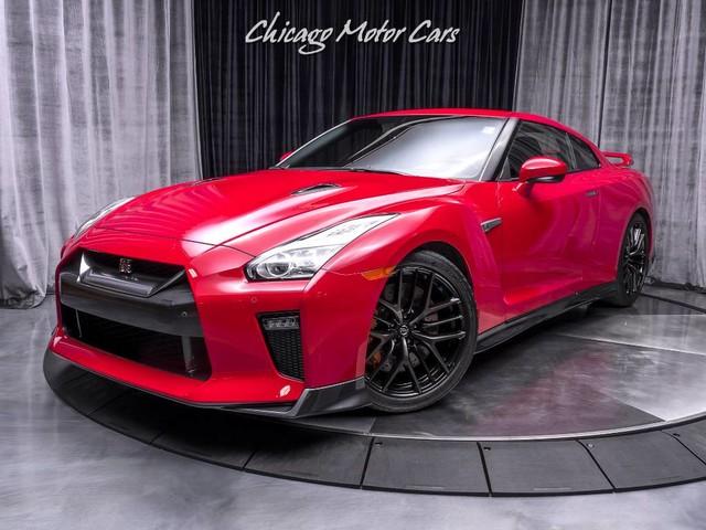 Used-2018-Nissan-GT-R-Premium-Coupe-ONLY-4K-MILES