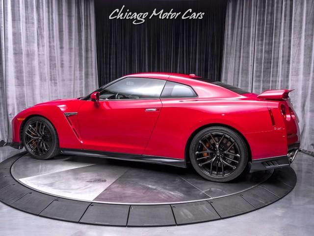 Used-2018-Nissan-GT-R-Premium-Coupe-ONLY-4K-MILES