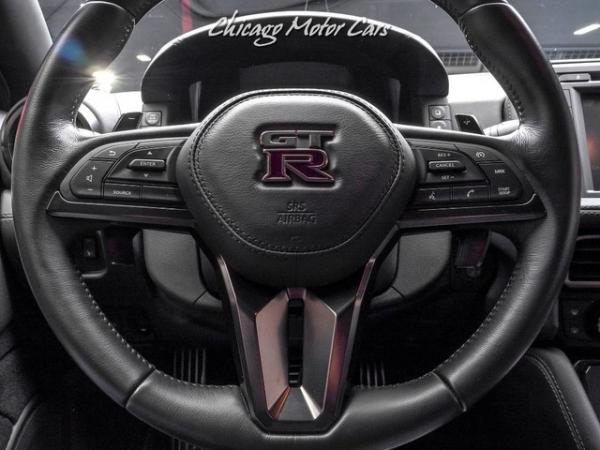 Used-2018-Nissan-GT-R-Premium-Coupe-ONLY-4K-MILES