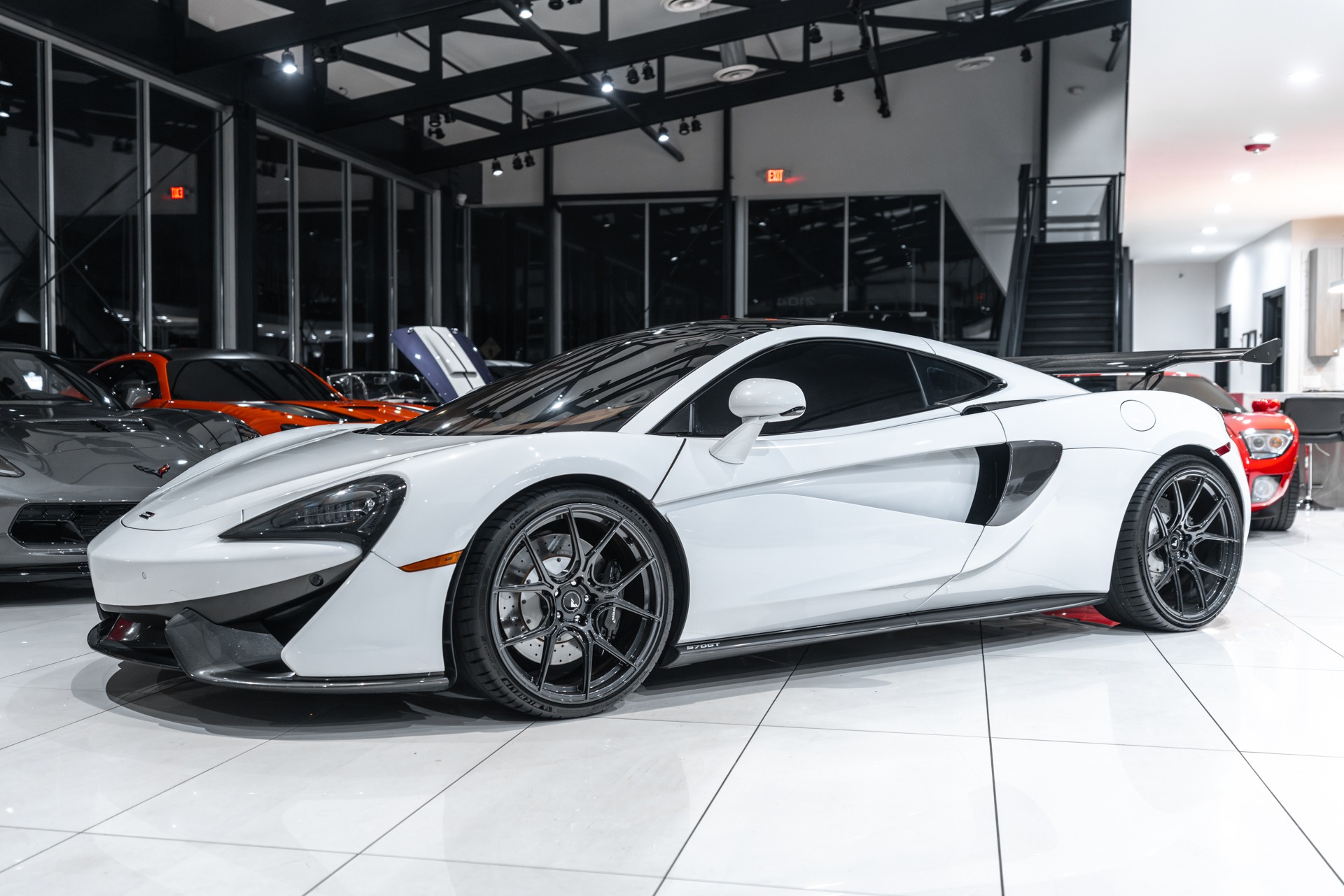 Used-2017-McLaren-570GT-Coupe-Only-12k-Miles-Carbon-Fiber-20k-UPGRADES