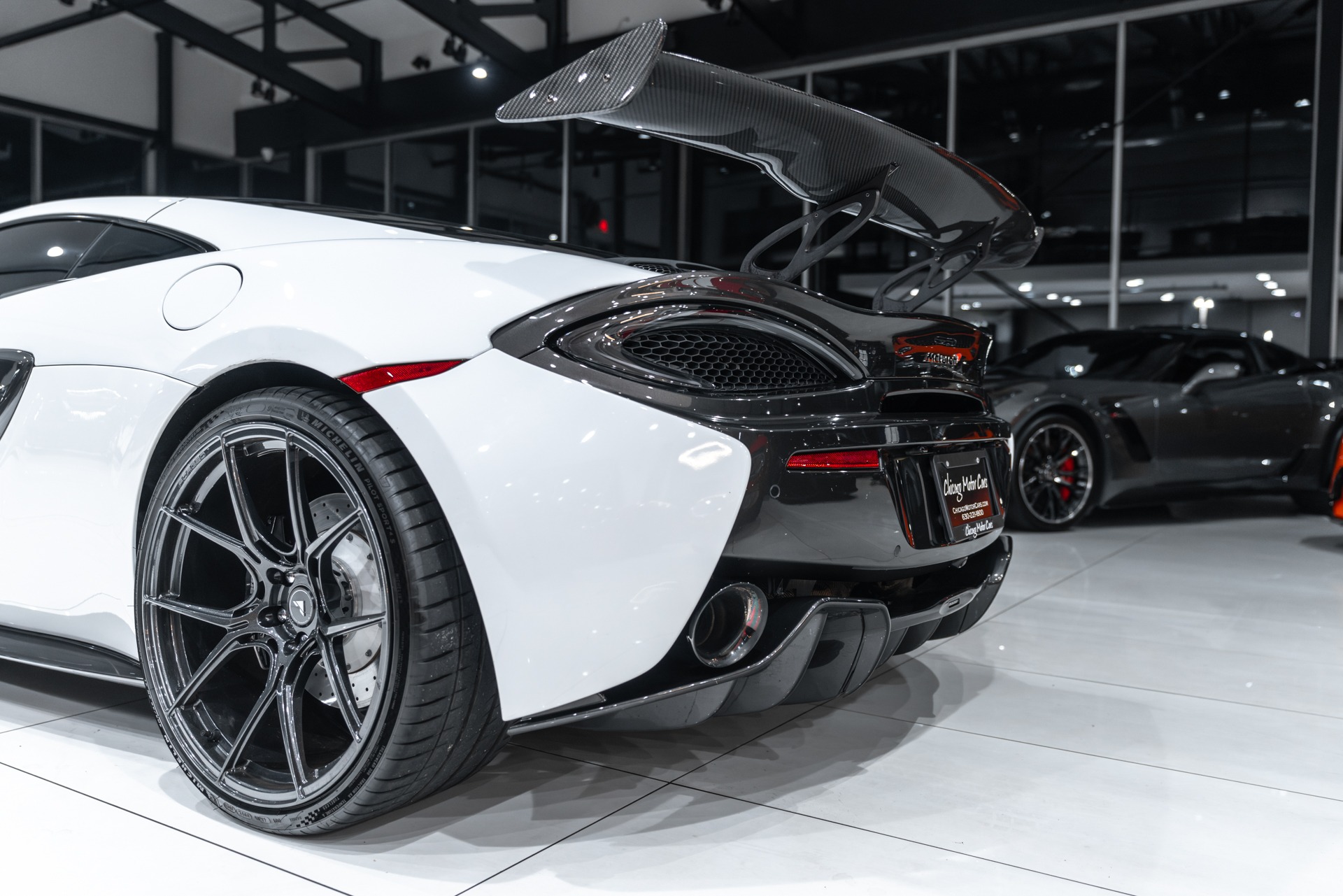 Used-2017-McLaren-570GT-Coupe-Only-12k-Miles-Carbon-Fiber-20k-UPGRADES