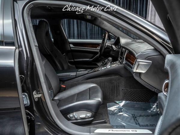 Used 2014 Porsche Panamera 4S Executive LWB Sedan for sale Sold at Chicago Motor Cars in West Chicago IL 60185 6