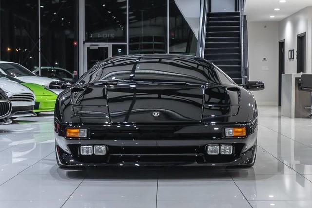 Used-1994-Lamborghini-Diablo-VT-Coupe-COLLECTORS-CAR