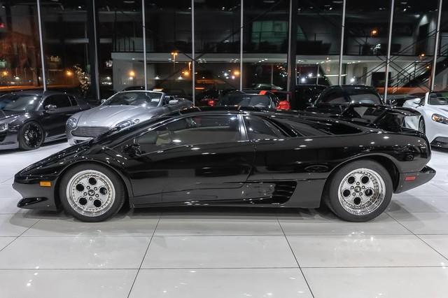 Used-1994-Lamborghini-Diablo-VT-Coupe-COLLECTORS-CAR