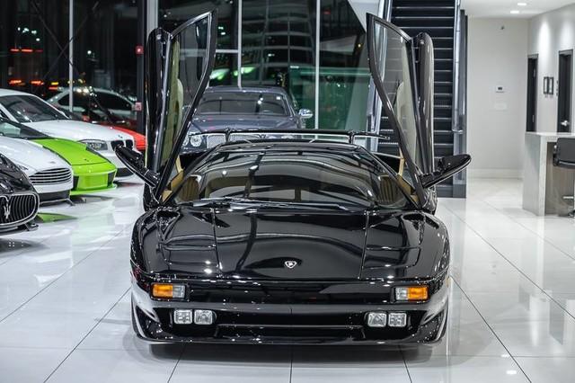 Used-1994-Lamborghini-Diablo-VT-Coupe-COLLECTORS-CAR