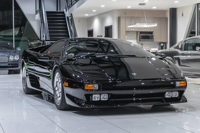 Used-1994-Lamborghini-Diablo-VT-Coupe-COLLECTORS-CAR