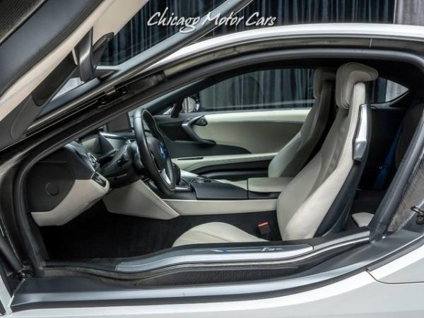 Used-2015-BMW-i8-Pure-Impulse-World-Coupe-RARE-EXAMPLE