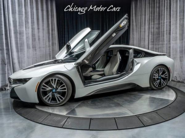 Used 2015 BMW i8 Pure Impulse World Coupe RARE EXAMPLE! for sale Sold at Chicago Motor Cars in West Chicago IL 60185 1