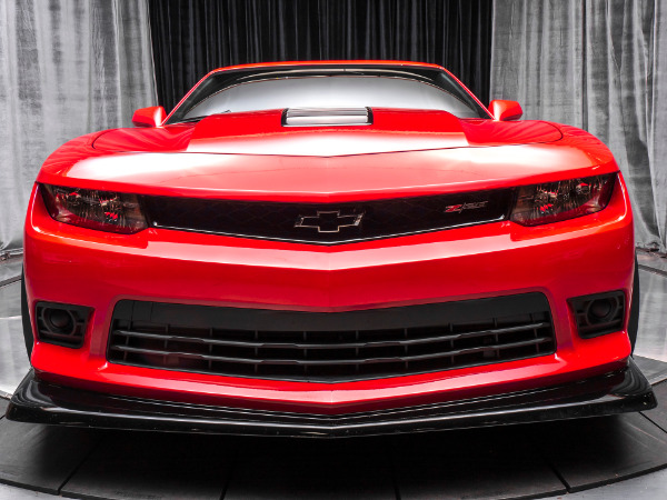 Used-2014-Chevrolet-Camaro-Z28-Coupe-2K-MILES