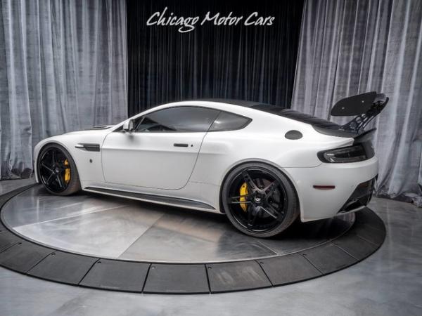 Used 2015 Aston Martin V12 Vantage S Coupe for sale Sold at Chicago Motor Cars in West Chicago IL 60185 3