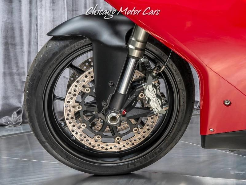 Used-2009-Ducati-848-EVO-Sportbike-ONLY-3K-MILES