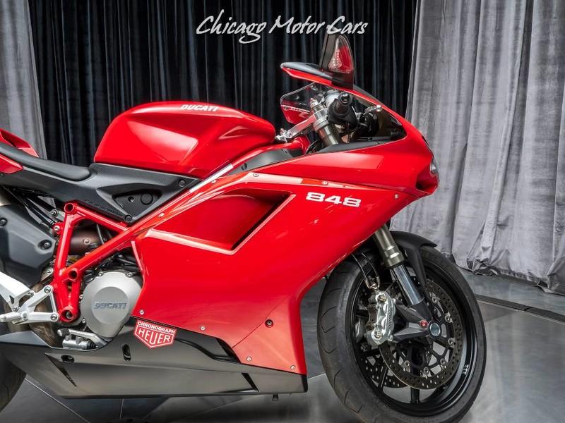 Used-2009-Ducati-848-EVO-Sportbike-ONLY-3K-MILES