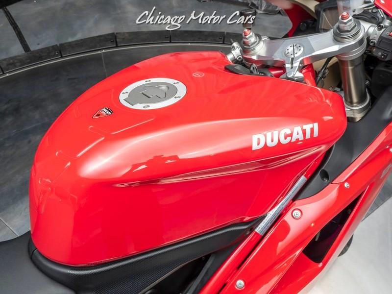 Used-2009-Ducati-848-EVO-Sportbike-ONLY-3K-MILES