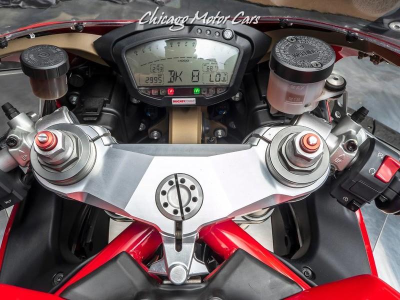 Used-2009-Ducati-848-EVO-Sportbike-ONLY-3K-MILES