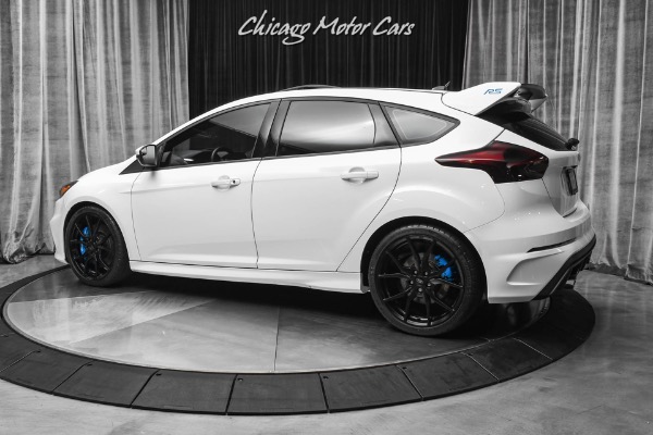Used 2016 Ford Focus RS Hatchback Frozen White RS2 PACKAGE! 6-Speed Manual! Stunning Condition! for sale Sold at Chicago Motor Cars in West Chicago IL 60185 3