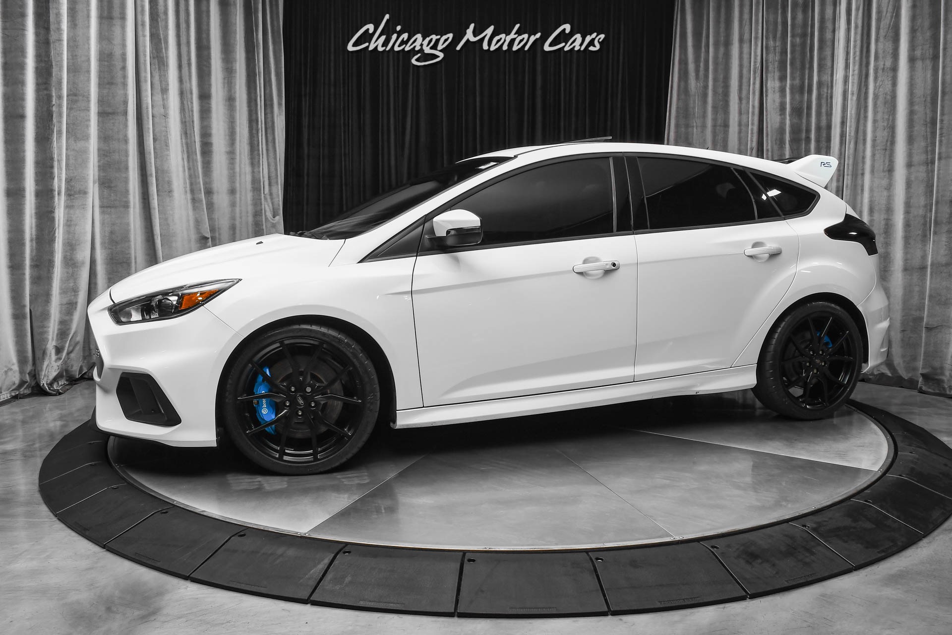 Used-2016-Ford-Focus-RS-Hatchback-RS2-PACKAGE-6-Speed-Manual-Built-Engine