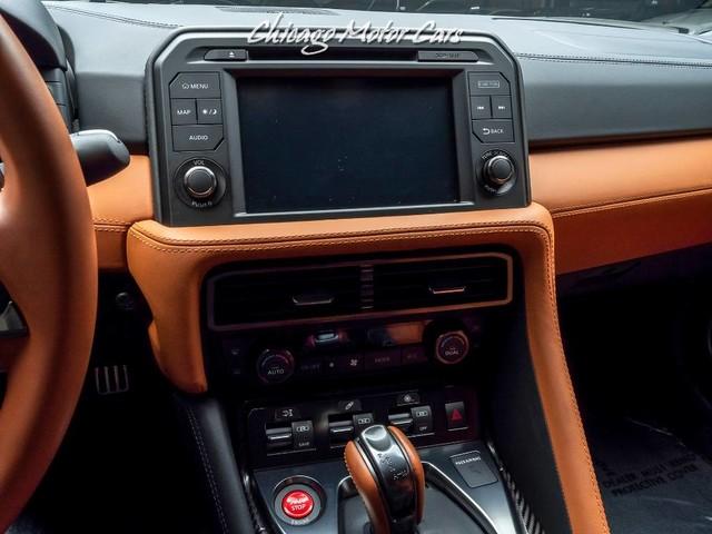 Used-2018-Nissan-GT-R-Premium-Coupe-PREMIUM-INTERIOR