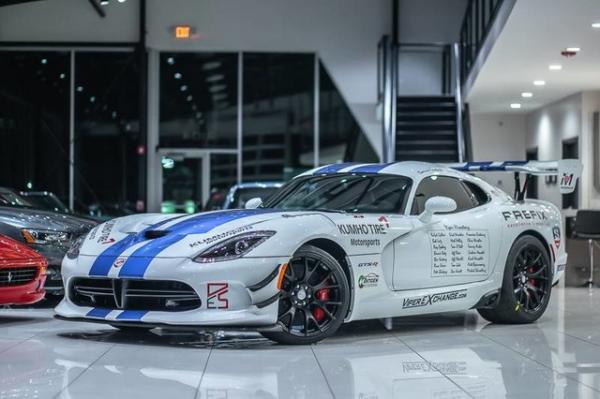 Used-2017-Dodge-Viper-ACR-GTS-R-Nurburgring-Commemorative-Edition