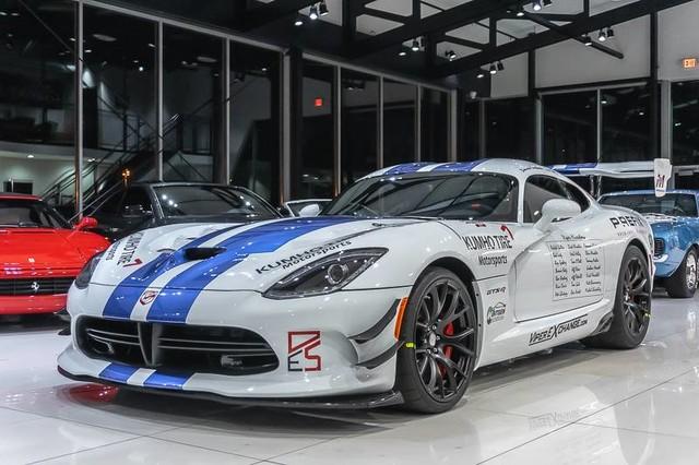 Used-2017-Dodge-Viper-ACR-GTS-R-Nurburgring-Commemorative-Edition