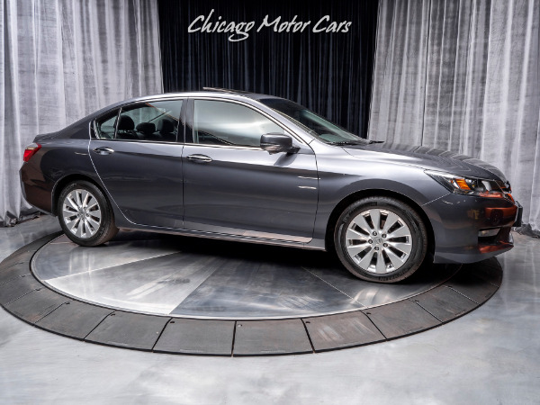 Used 2014 Honda Accord EX-L V6 Sedan for sale Sold at Chicago Motor Cars in West Chicago IL 60185 6