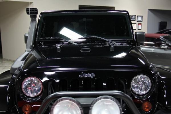 New-2011-Jeep-Wrangler-Unlimited-Rubicon