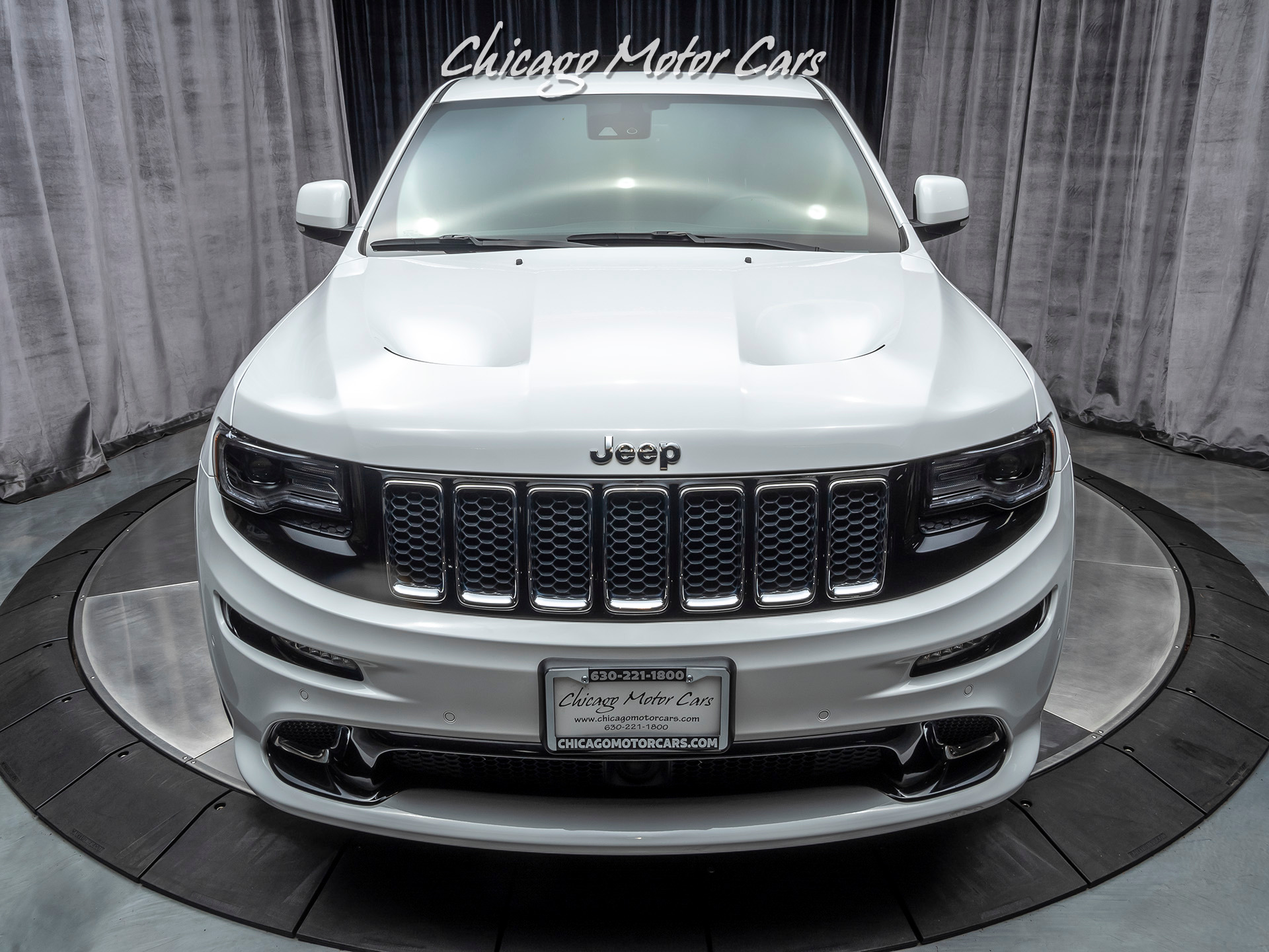 Used-2016-Jeep-Grand-Cherokee-SRT-4WD-SUV-HIGH-PERFORMANCE-AUDIO