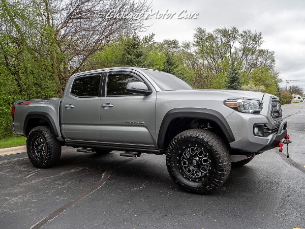 Used 2018 Toyota Tacoma TRD Off Road Pick-Up for sale Sold at Chicago Motor Cars in West Chicago IL 60185 4