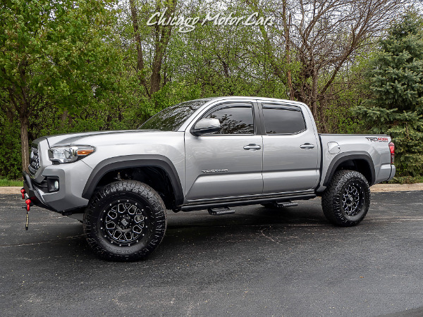 Used 2018 Toyota Tacoma TRD Off Road Pick-Up for sale Sold at Chicago Motor Cars in West Chicago IL 60185 1