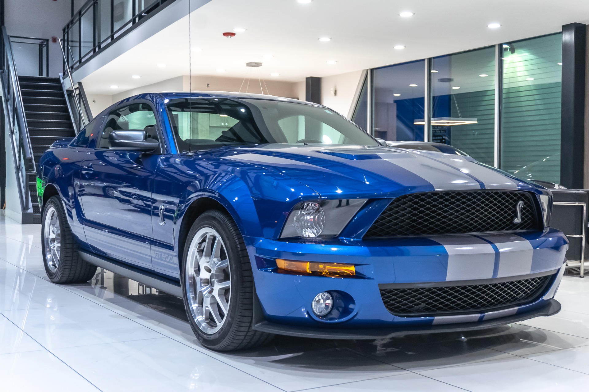 Used-2007-Ford-Mustang-Shelby-GT500