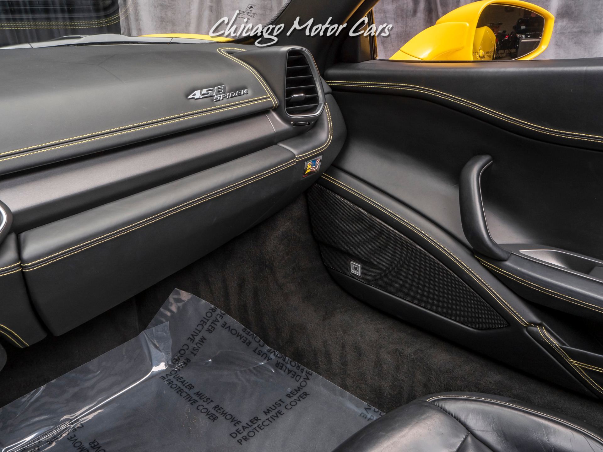 Used-2015-Ferrari-458-Italia-Spider-CARBON-FIBER-DRIVING-ZONE-wLEDs