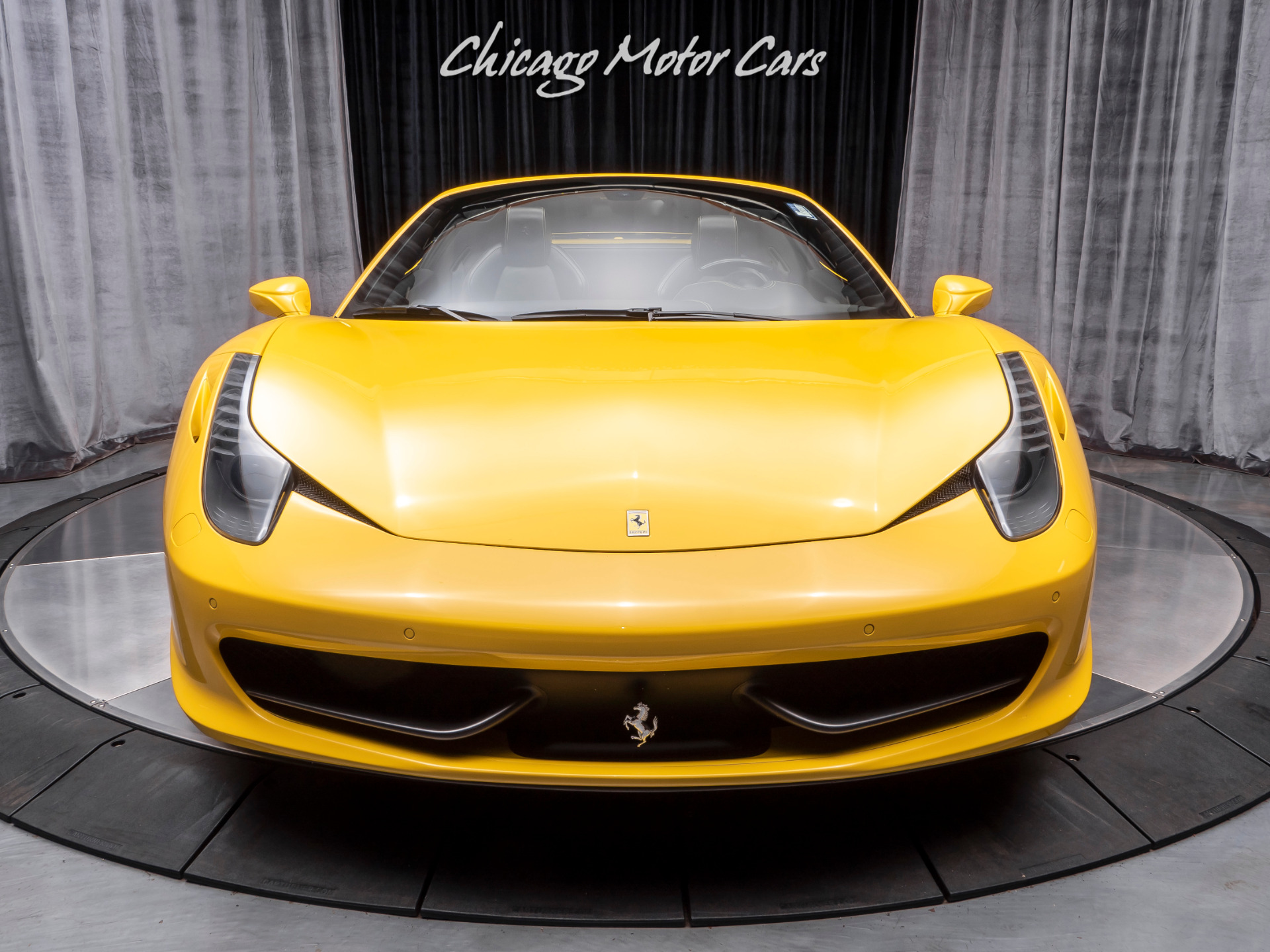 Used-2015-Ferrari-458-Italia-Spider-CARBON-FIBER-DRIVING-ZONE-wLEDs