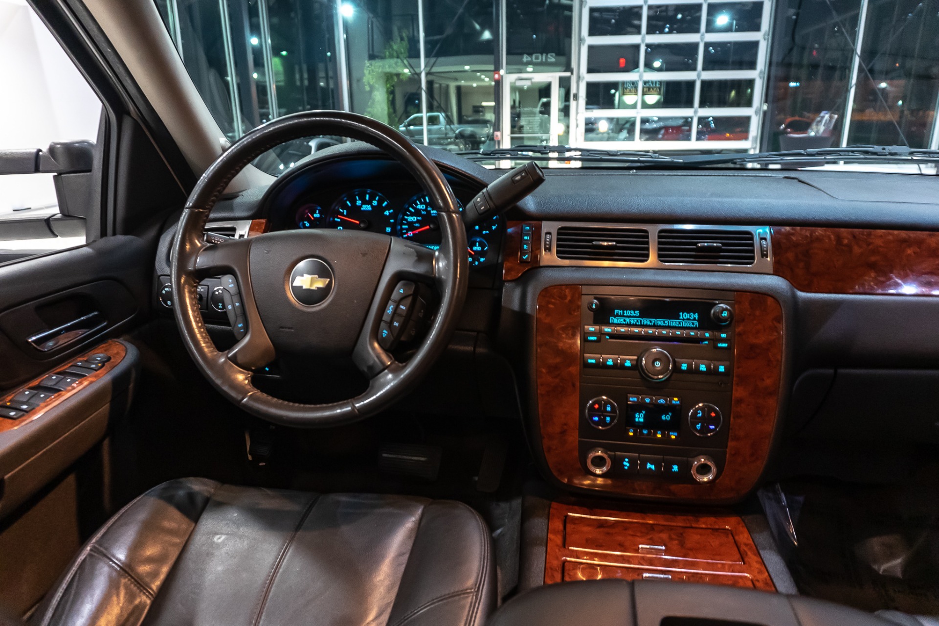 Used 2009 Chevrolet Suburban 2500 w/2LT *LMM DURAMAX DIESEL CONVERSION