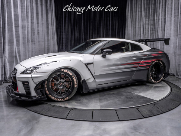 Used 2017 Nissan GT-R Premium Coupe WIDEBODY/BAGGED! FULL BOLT ON 650WHP! for sale Sold at Chicago Motor Cars in West Chicago IL 60185 1