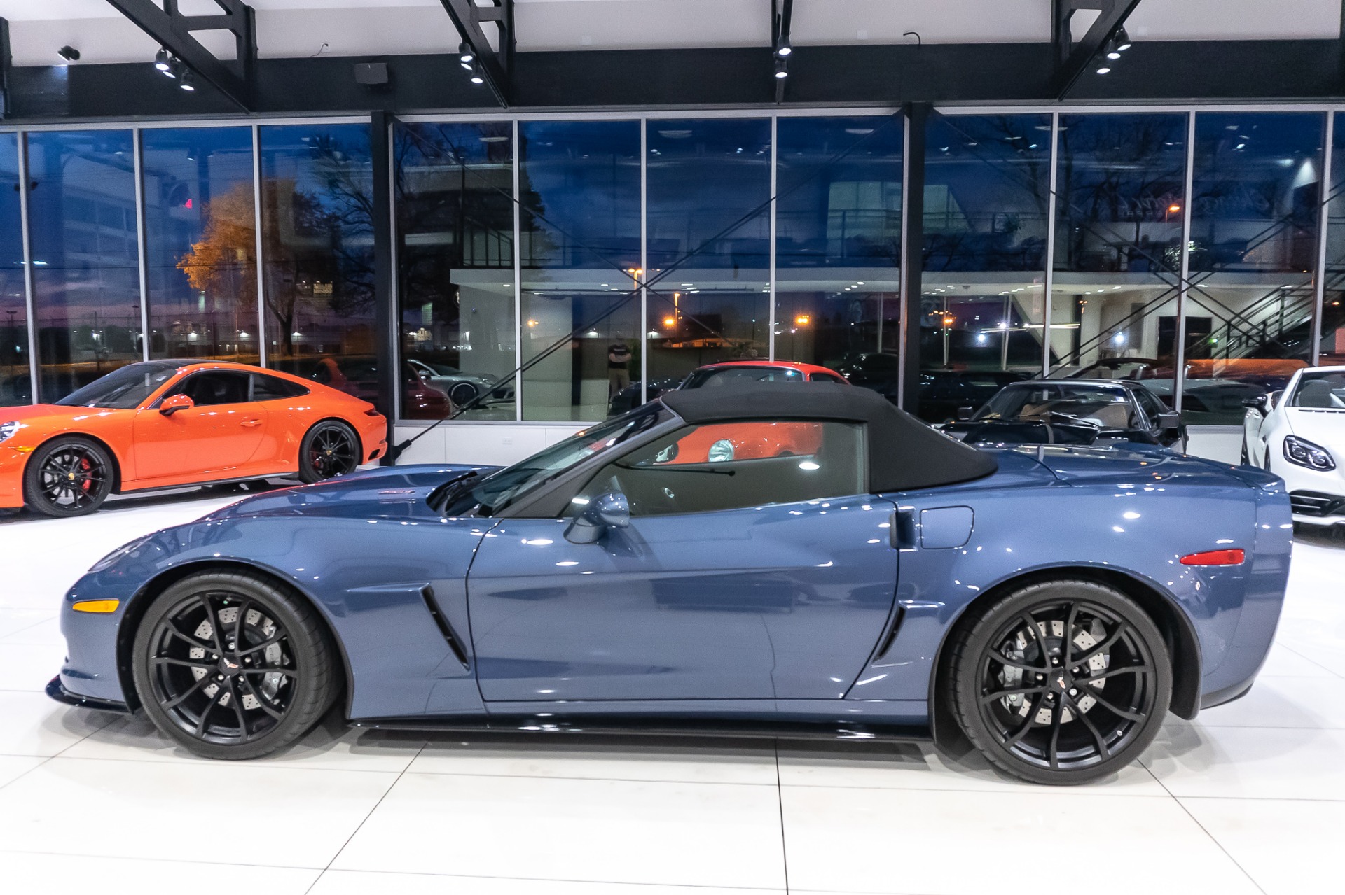 Used-2013-Chevrolet-Corvette-427-1SB-Convertible-Collector-Edition-Only-2k-Miles