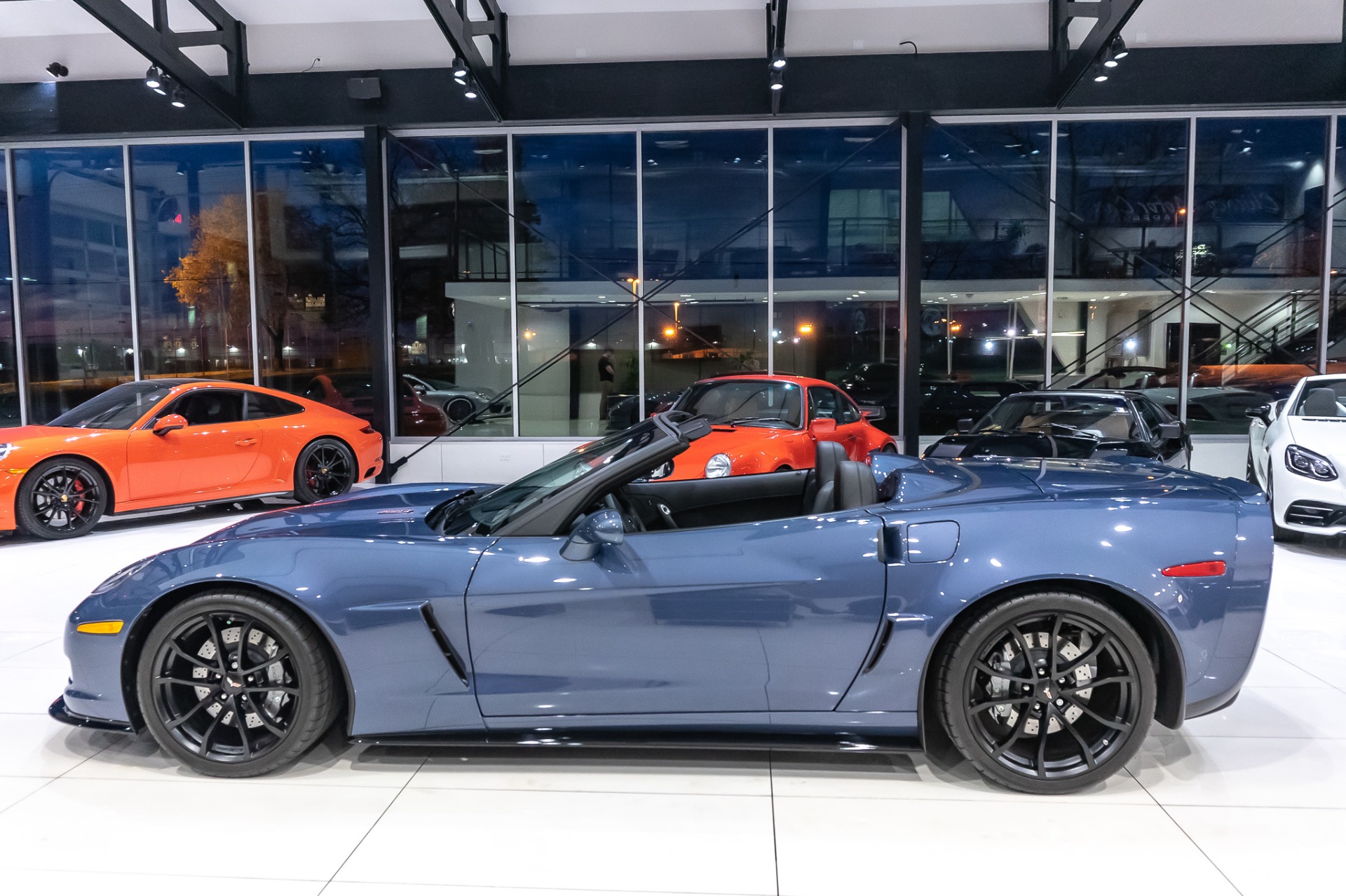 Used-2013-Chevrolet-Corvette-427-1SB-Convertible-Collector-Edition-Only-2k-Miles