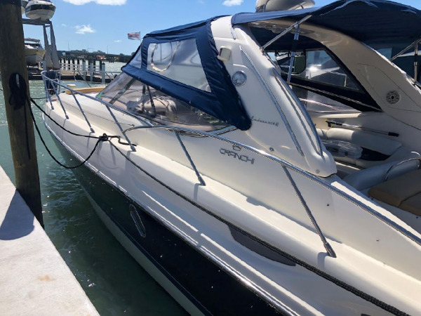 Used 2004 Cranchi Endurance 41 for sale Sold at Chicago Motor Cars in West Chicago IL 60185 5