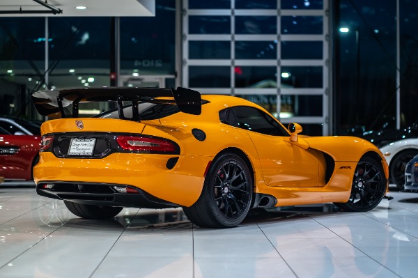 Used 2017 Dodge Viper GTC Coupe ACR PACKAGE! for sale Sold at Chicago Motor Cars in West Chicago IL 60185 5