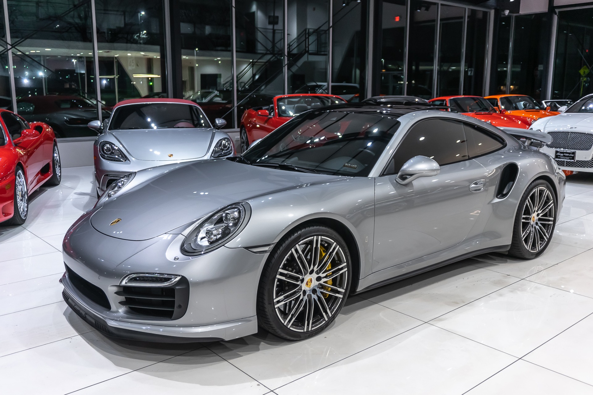 Porsche gt silver
