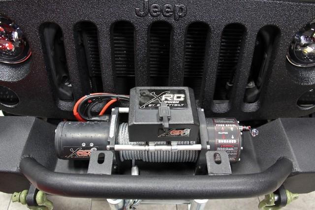 Used-2013-Jeep-Wrangler-Unlimited-64L-HEMI