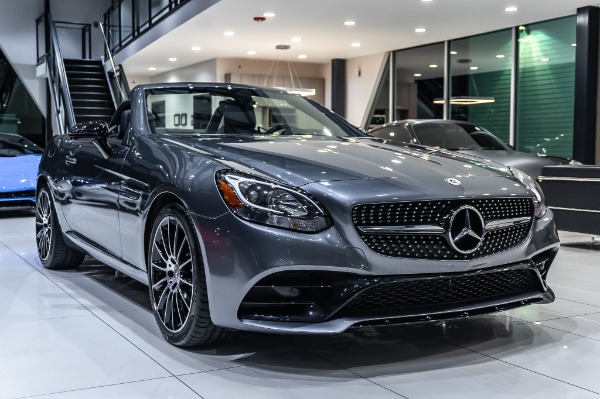 Used 2018 Mercedes-Benz SLC 300 Roadster PREMIUM 1 PACKAGE! for sale Sold at Chicago Motor Cars in West Chicago IL 60185 6