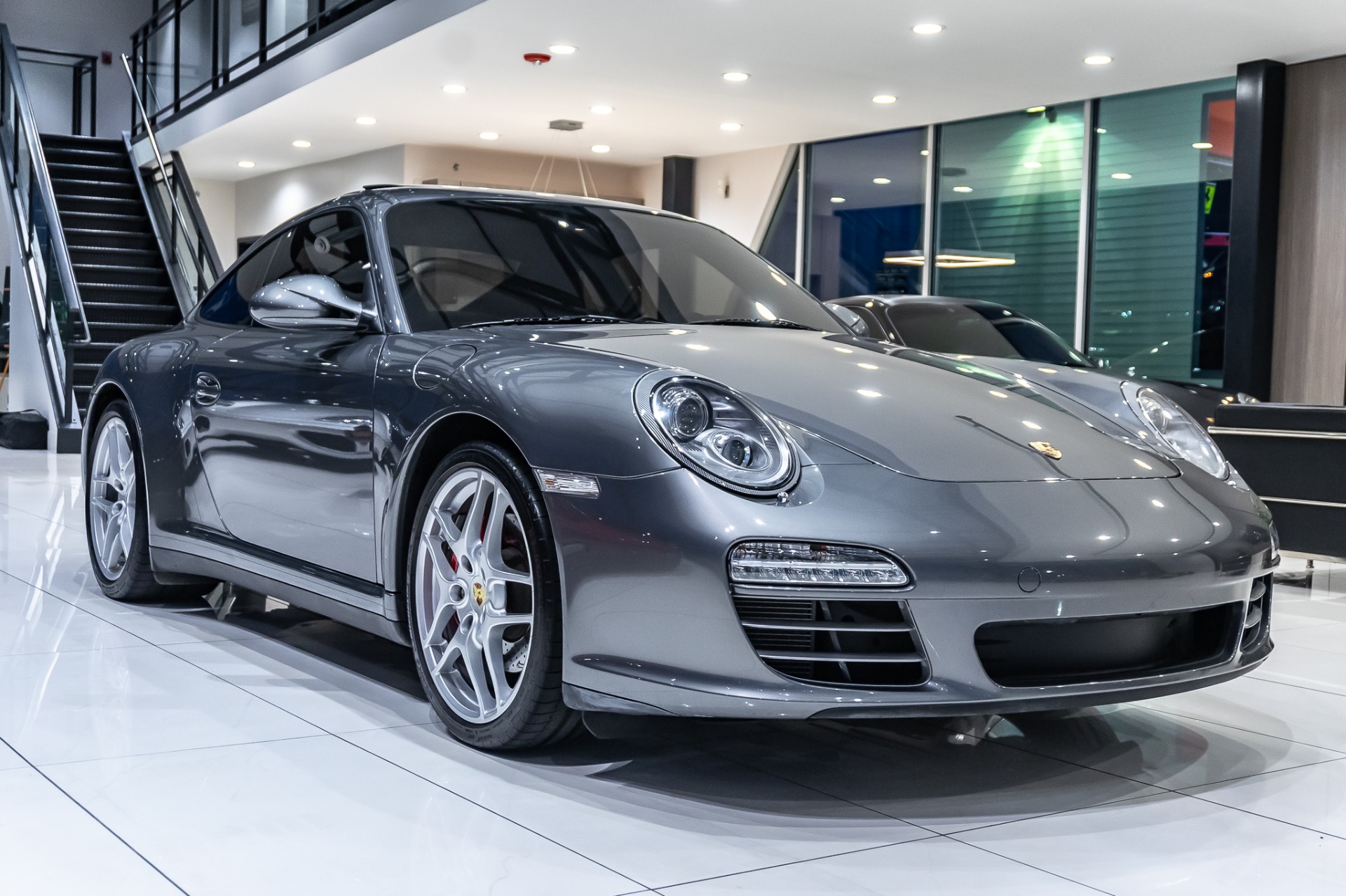 Used-2010-Porsche-911-Carrera-4S-Coupe-113kMsrp